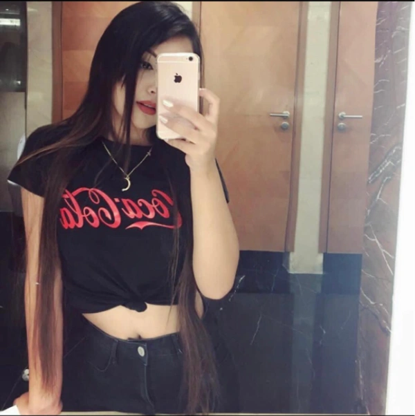 High Rise Jeans+Unisex Tshirt